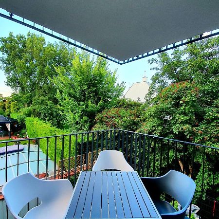 Near Lake Fully Furnished Beautiful Apartment เวียนนา ภายนอก รูปภาพ