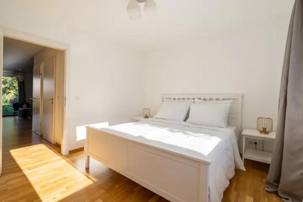 Near Lake Fully Furnished Beautiful Apartment เวียนนา ภายนอก รูปภาพ